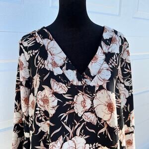 PEACH LOVE women’s blouse size M, with bell sleeves, black floral